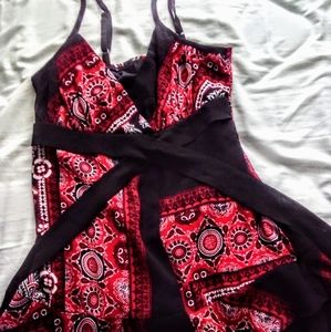 A cute red and black top💖